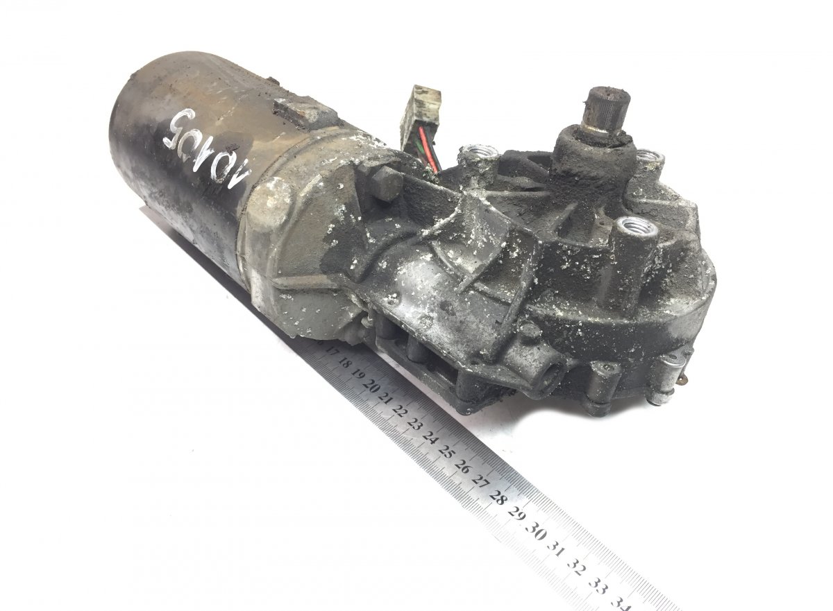 30038263 Moteur d'essuie-glace SCANIA 70345684 22672623 1519529 98480223 A0018202042 0018202042 3093014 0390442451 K-Series (2016-) BOSCHImage