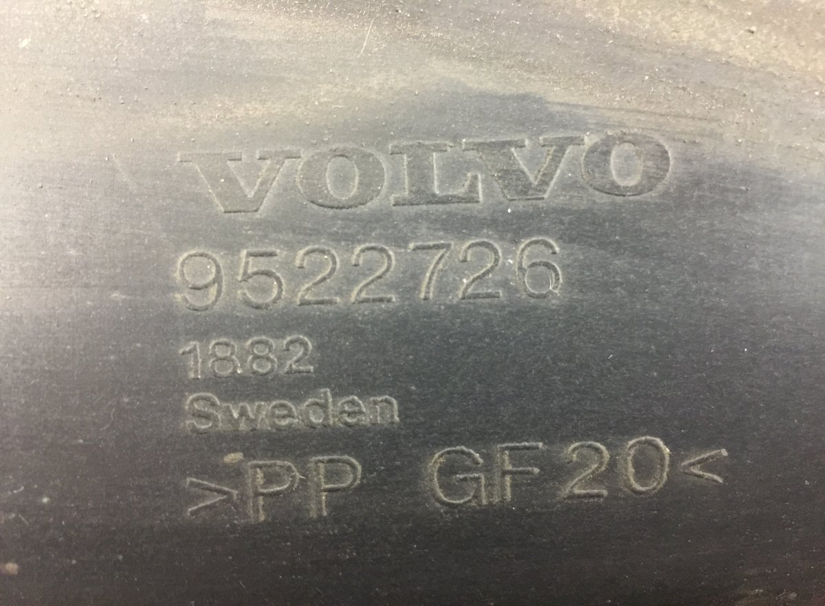 9522726 Radiatora difuzors VOLVO B6, B7, B9, B10, B12 bus (1978-2011)Image