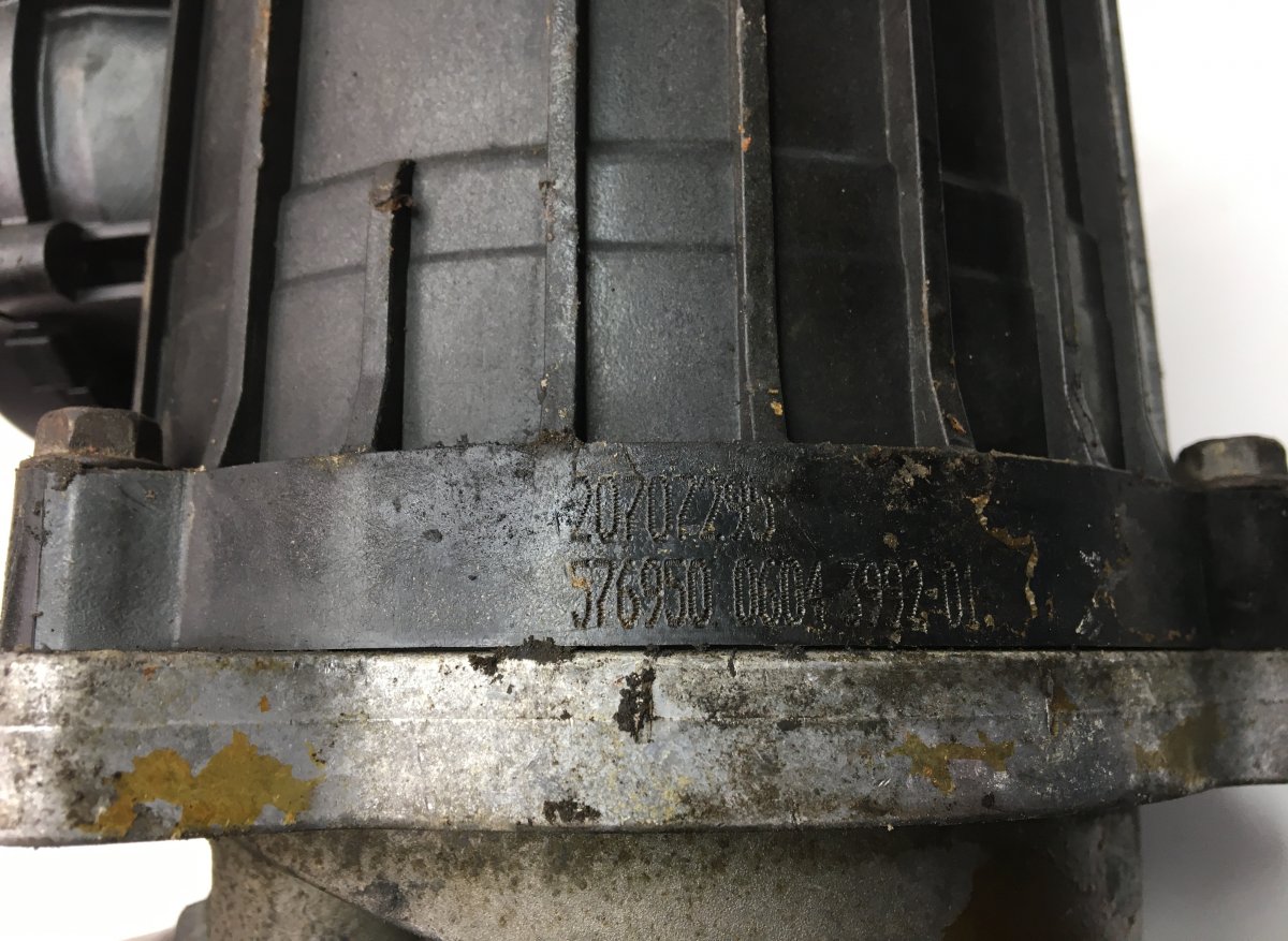 20707295 Ölnebelabscheider Kurbelgehäuseentlüftung VOLVO 21475226 B6, B7, B9, B10, B12 bus (1978-2011)Image