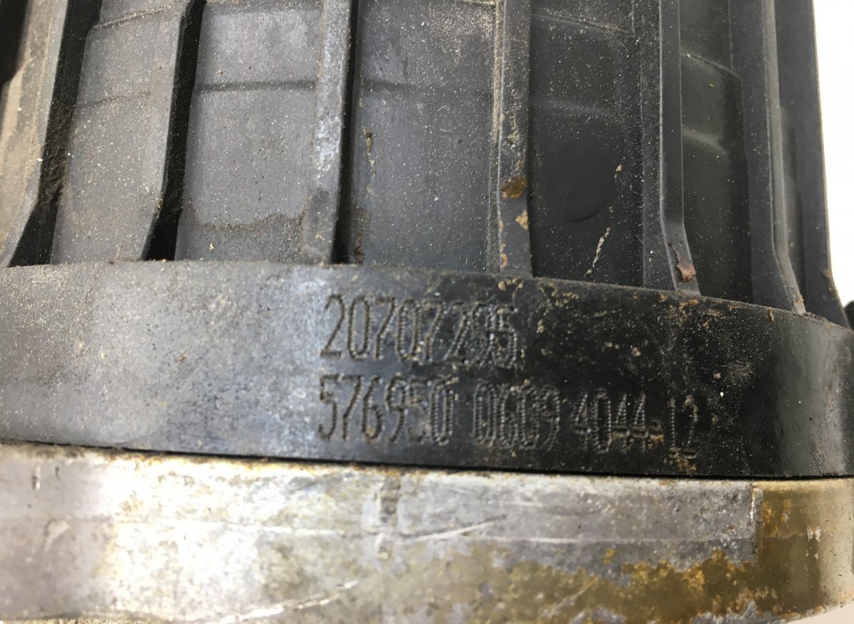 20707295 Crankcase Ventilation Oil Mist Separator VOLVO 21475226 B6, B7, B9, B10, B12 bus (1978-2011)Image