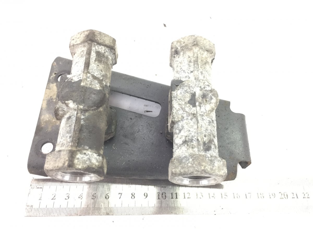 0054296544 Air Valves, Others Double check valve DAF, MERCEDESImage