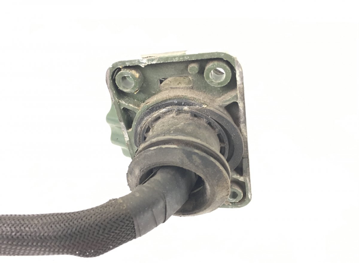 8JB001935 Plugul NATO VOLVO 82254320010 0005452426 0025451126 20223877 225730 231631 81254196035 36254027581 81254320019 81254320111 0846705 0867536 593512 11013885 81.25432-0019 81.25419-6035 36.25402-7581 81.25432-0111 81254320248 81.25432-0248 81254326Image