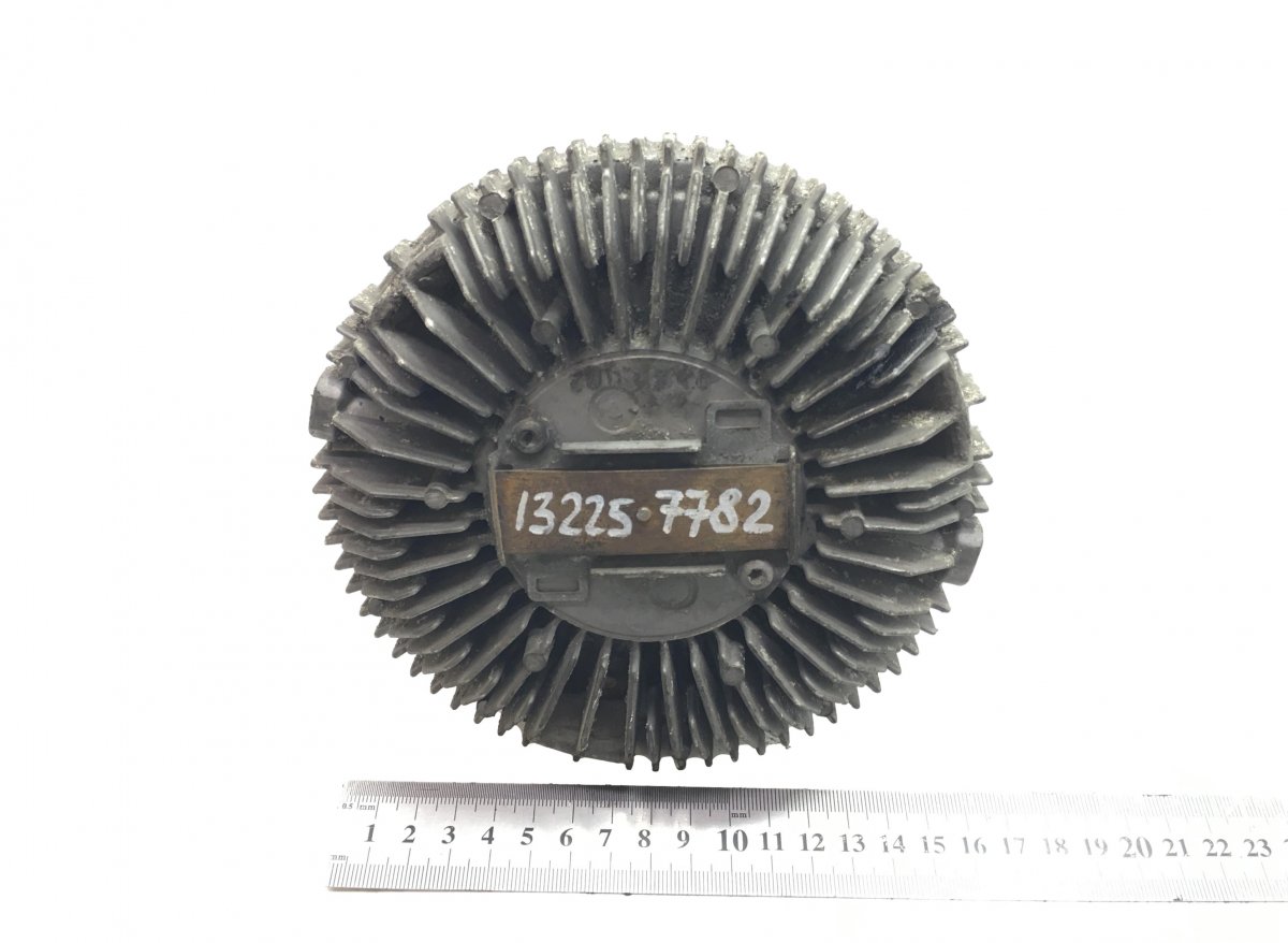 3979988 Acoplamiento viscoso VOLVO 8113455 FL, FL6, FL7, FL10, FL12, FS718 (1985-2005)Image
