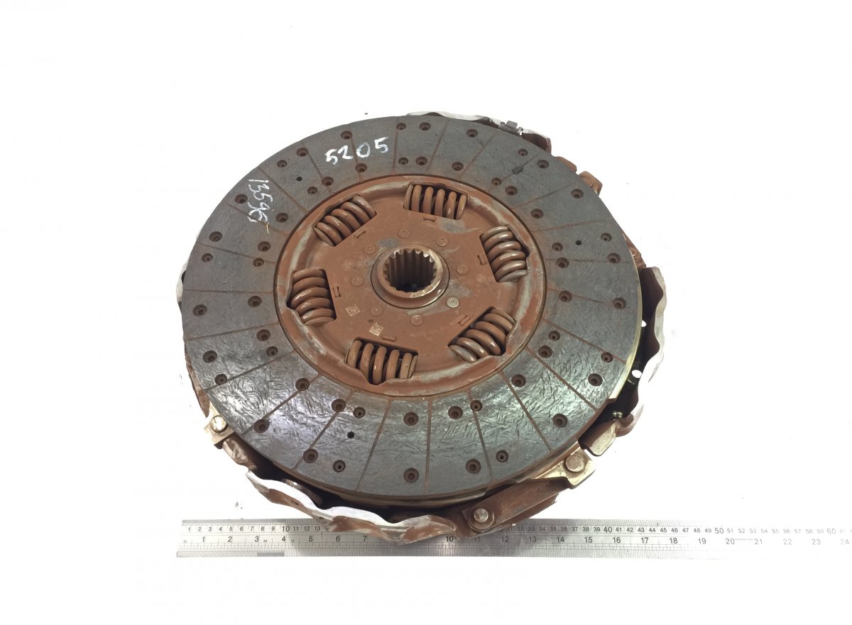 0272509901 Clutch Disc MERCEDES-BENZ A0242507103 A0232502901 A0232503001 A0242507003 A0252503601 A0252506001 A0272504101 A0272509901 A0252506101 A0272504201 A0272505201 0242507103 0232502901 0232503001 0242507003 0252503601 0252506001 0252506101 027250420Image