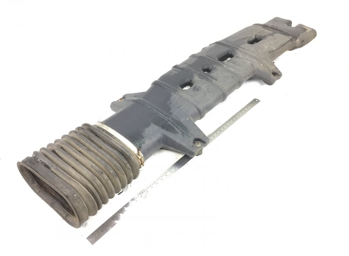 1676532 Komin wlotu powietrza 1674174 1660269 - VOLVOImage