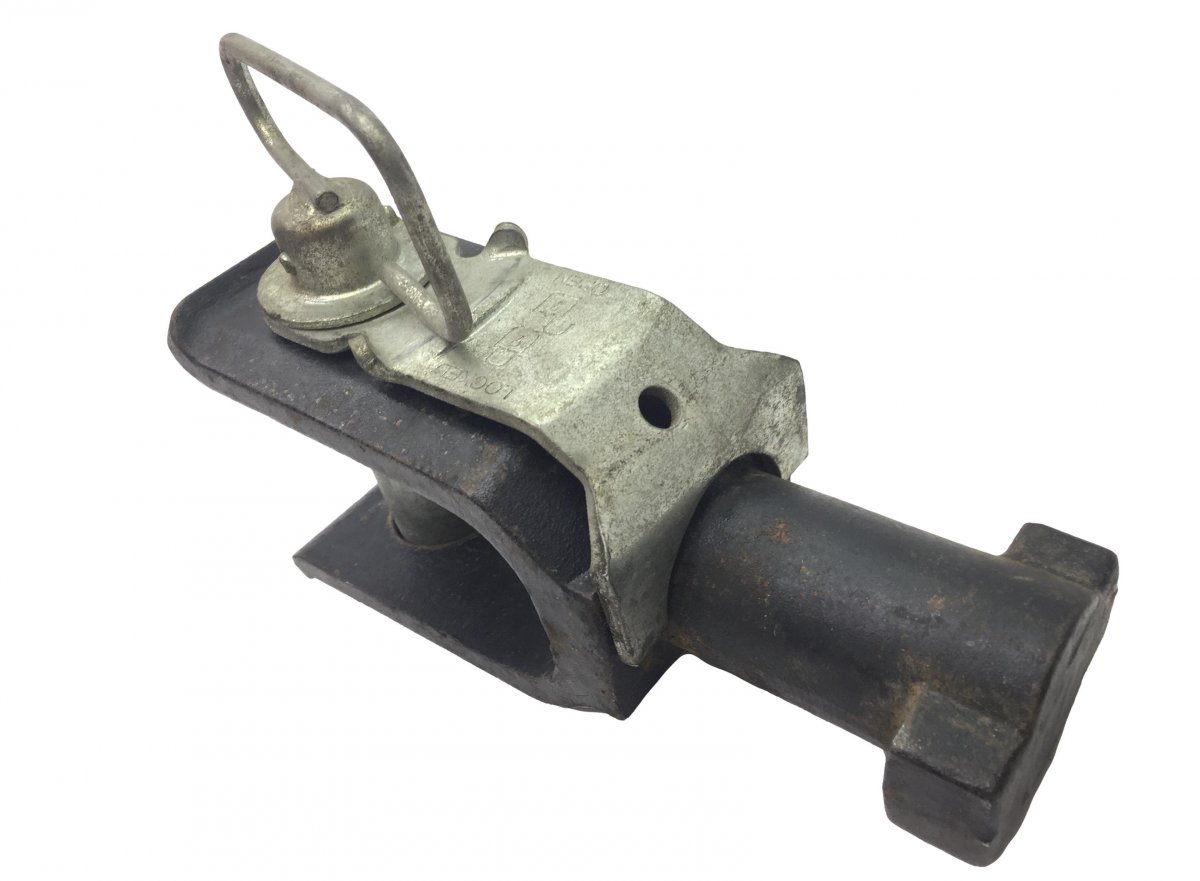 1629389 Abschleppöse VOLVO 1629391 FM7-FM12, FM, FMX (1998-2014)Image