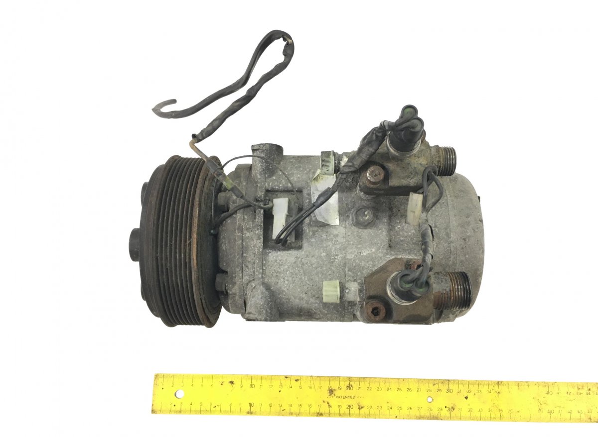 48600 Compresseur de climatisation SCANIA 4-series bus (1996-2006)Image