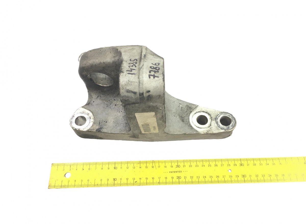 21364650 Motorhalterung, hinten links RENAULT TRUCKS T (2013-) RENAULT TRUCKSImage