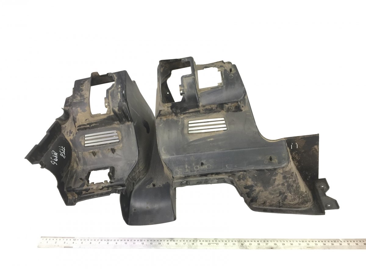81614706017 Armatuurlaua plastikkate juhi jalutsis MAN 81614700039 81.61470-6017 81.61470-0039 TGL, TGM, TGS, TGX (2005-2021)Image