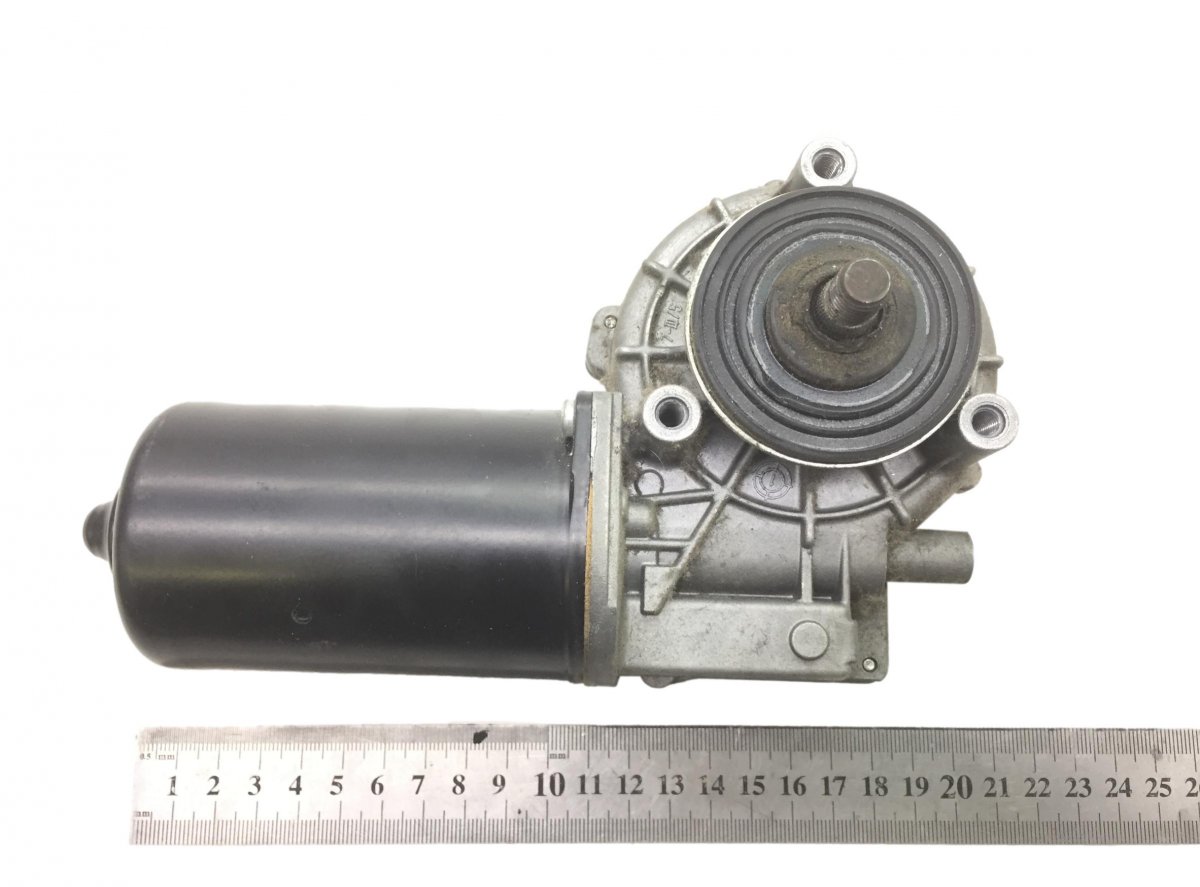0058202142 Moteur d'essuie-glace Windshield Wiper Motor MERCEDES ActrosImage