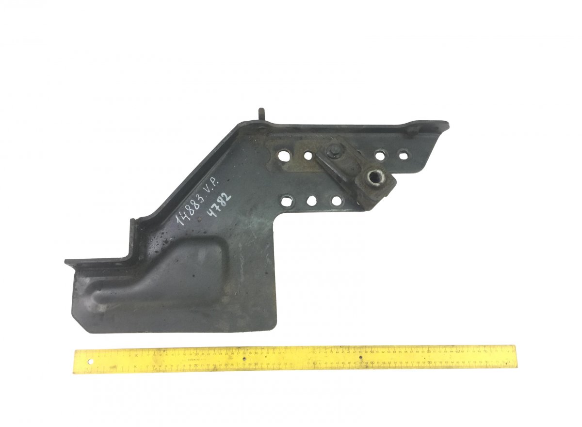 41298019 Front Bumper Bracket, Left IVECO Stralis, Trakker (2002-)Image