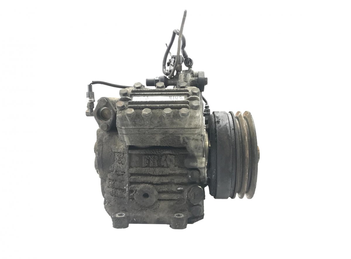 70344872 Klimakompressor VOLVO 21112946 20871244 21213083 1756879 1928383 B6, B7, B9, B10, B12 bus (1978-2011) SUTRAKImage