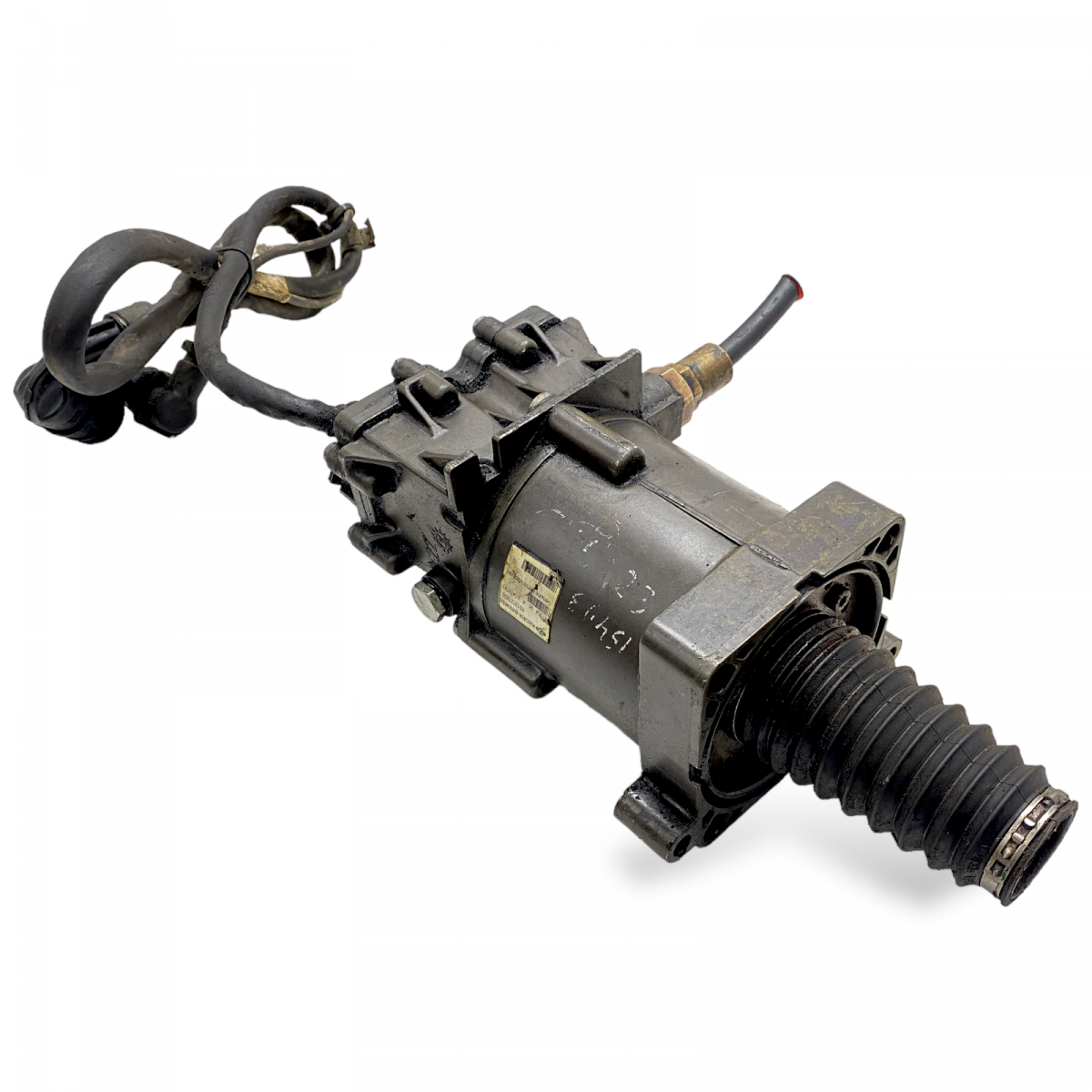 1917956 Servo Assisted Clutch IVECO 1897867 1938762 1447248 42536490 42560762 81307166102 42568691 42569800 81307166099 81307166111 81307166113 81307166115 81307166109 81.30716-6102 81.30716-6111 81.30716-6113 81.30716-6115 81.30716-6109 85109289 50005662Image