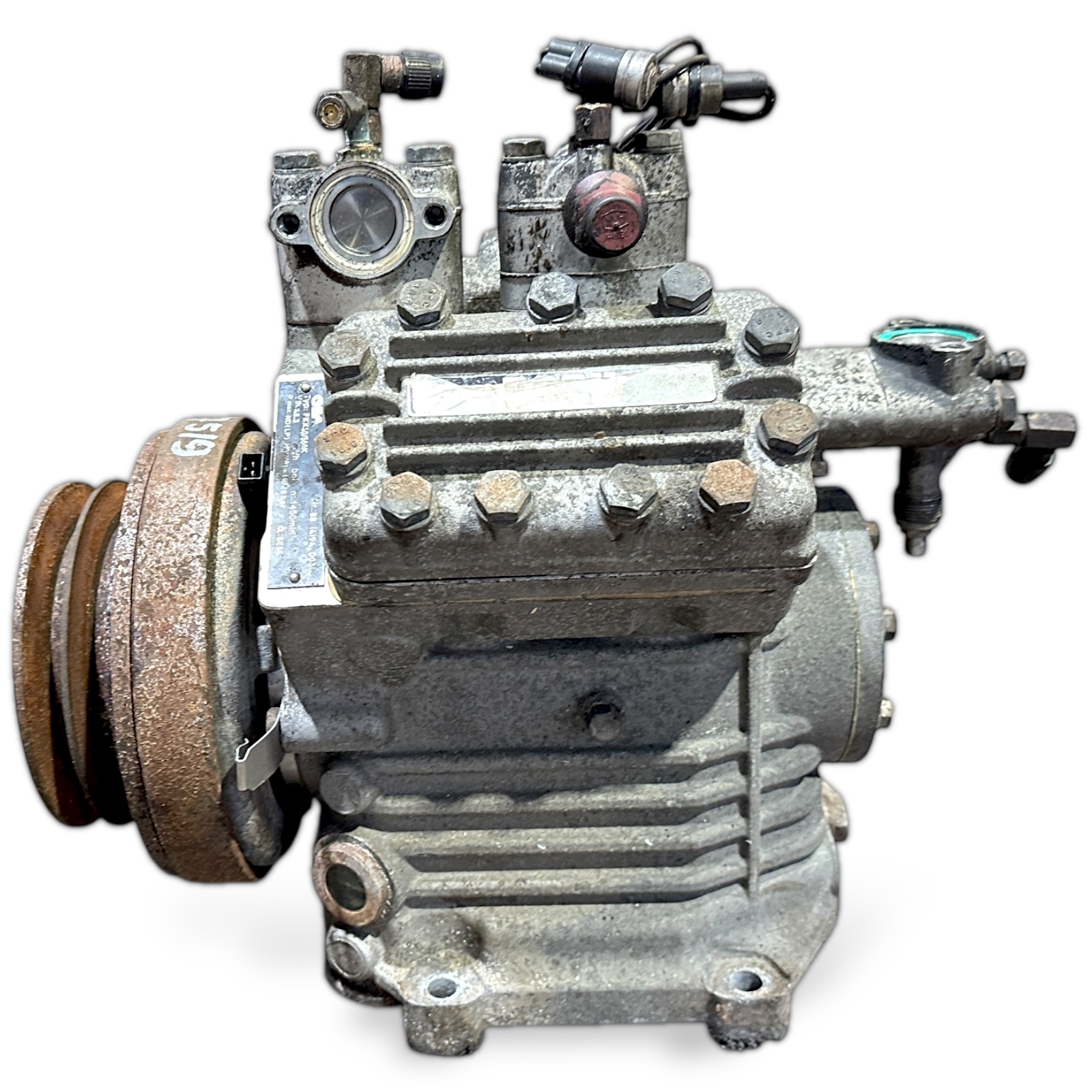20701991 Compresseur de climatisation A/C Compressor Carrier  FKX40/560K VOLVOImage