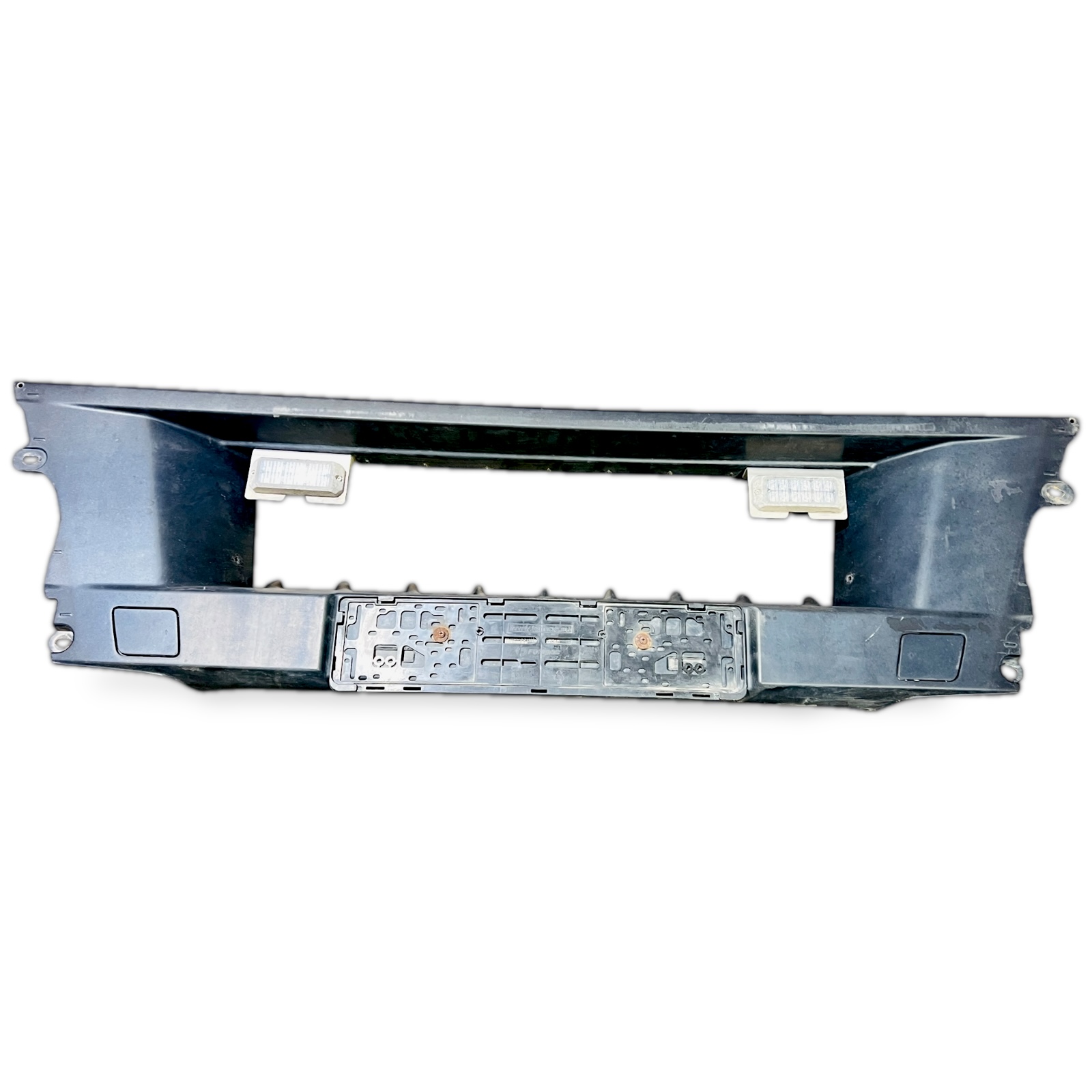 81416106863 Grille, Lower MAN 81416106758 81.41610-6863 81.41610-6758 TGL, TGM, TGS, TGX (2005-2021)Image
