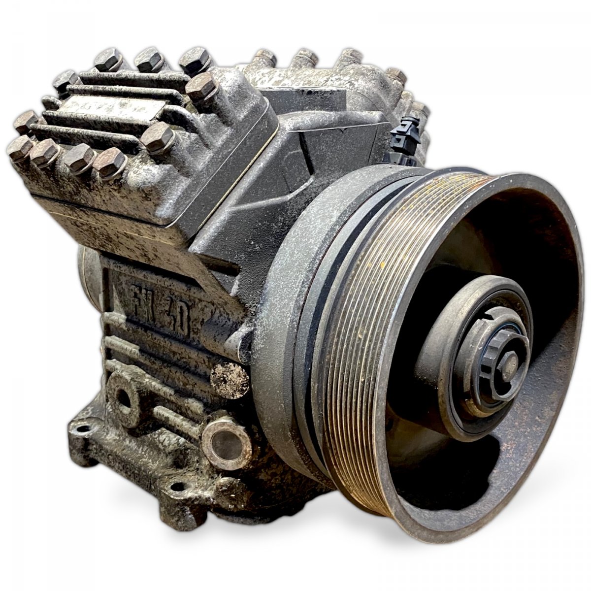 FKX40/560K AC Compressor / pump MERCEDES-BENZ 88779706071 88.77970-6071 88779706058 88.77970-6058 0038307660 A0038307660 0028303060 A0028303060 6298309560 A6298309560 Bus II (1996-) BOCKImage
