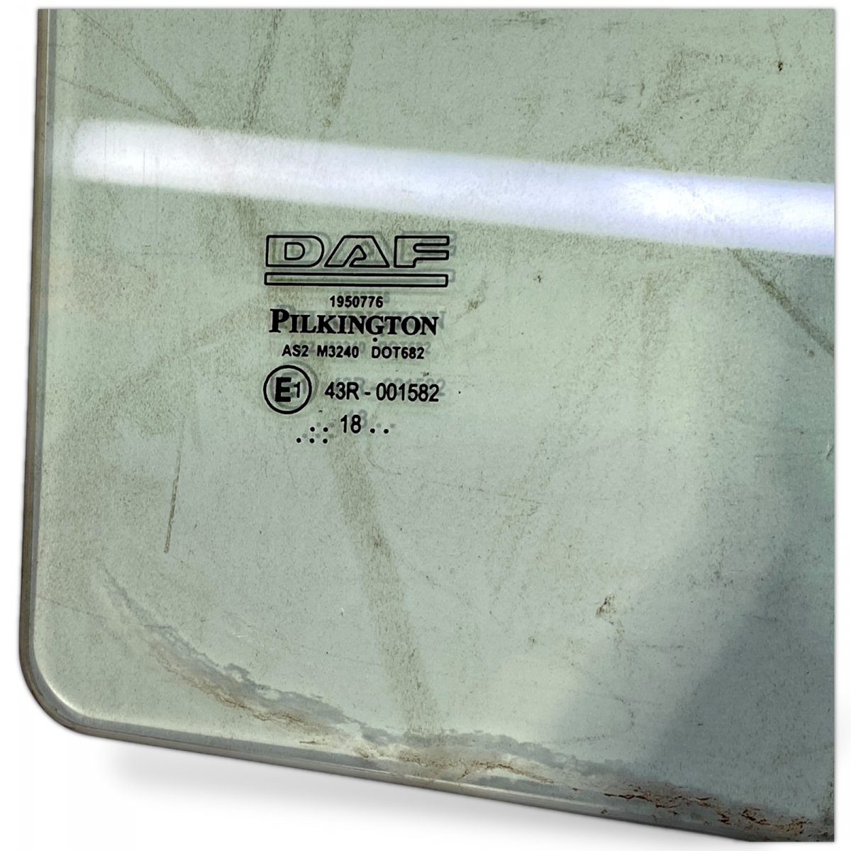 1950776 Door Window, Right DAF 2208042 XF106 (2014-) PILKINGTONImage