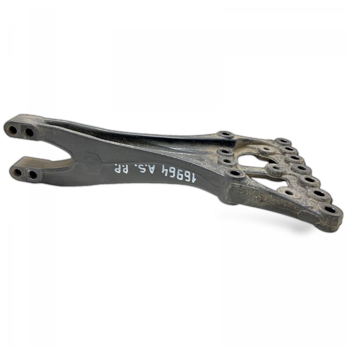 9613252509 Halterung Stabilisator Nachlaufachse oben rechts MERCEDES-BENZ A9613252509 A9613257414 9613257414 9613256216 A9613256216 A96132574147390 A96132562167390 Actros MP5 (2019-)Image