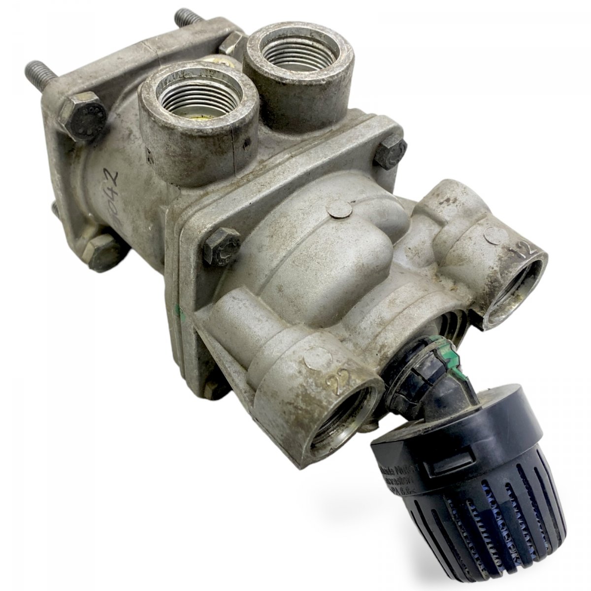 0044314605 Brake Main Valve MERCEDES-BENZ A0044314605 A0044315905 0044315905 1518065 S4613152640 Axor 2 (2004-) WABCOImage