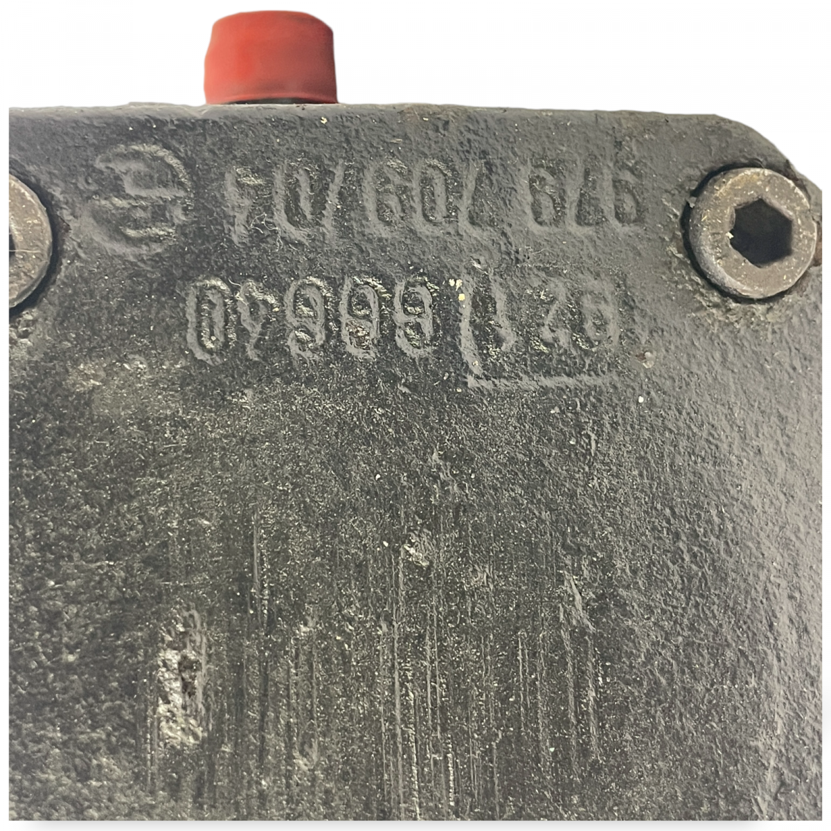 70392240 Cooling Fan Hydraulic Motor VOLVO R902420909 B6, B7, B9, B10, B12 bus (1978-2011)Image
