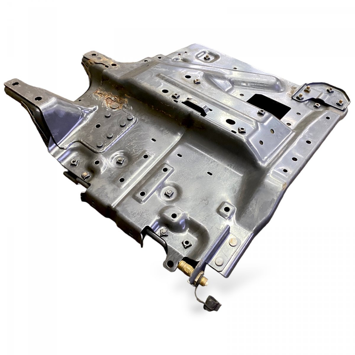 2612385 Kotflügelhalterung, Vorderachse hinten links Wing Bracket, Front Axle, Rear Left SCANIA L,P,G,R,S-series 2612385 Wing Bracket, Front Axle, Rear Left SCANIA L, P, G, R, S-seriesImage
