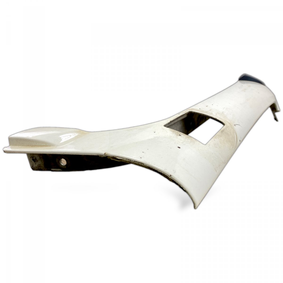 81624100195 Capac din plastic lateral al parbrizului, stâng MAN 81624100287 81.62410-0195 81.62410-0287 TGL, TGM, TGS, TGX (2005-2021)Image