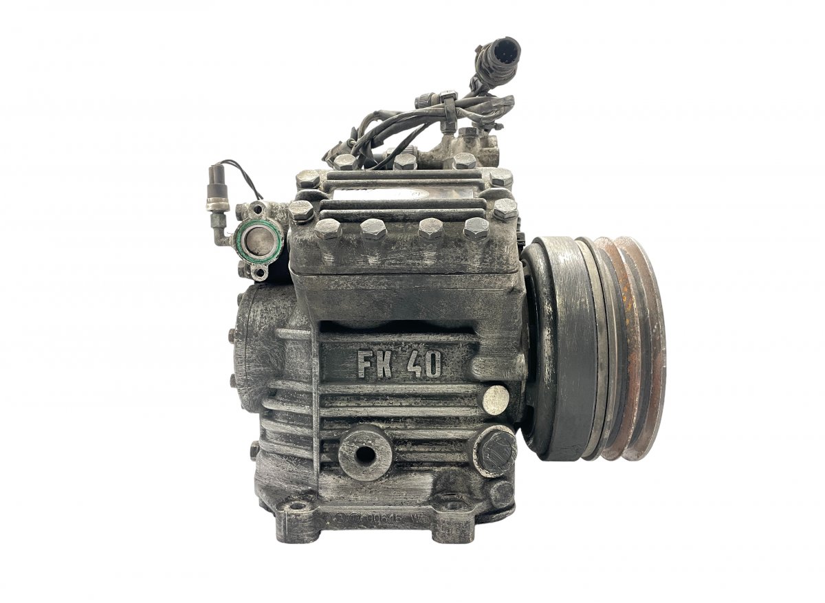 70344872 AC Compressor / pump VOLVO 21112946 20871244 21213083 1756879 1928383 B6, B7, B9, B10, B12 bus (1978-2011) CARRIER SUTRAKImage