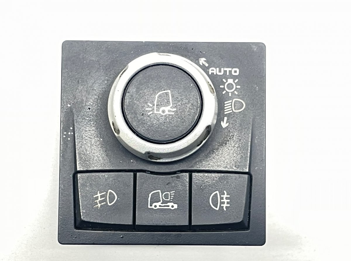 7421995054 Comutatorul farurilor RENAULT TRUCKS 21995054 T (2013-) RENAULTImage