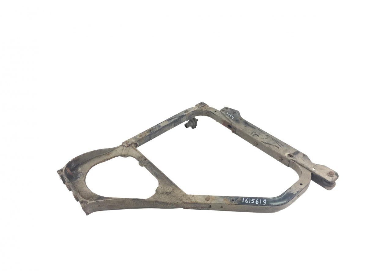 20493933 Stänkskärmshållare framaxel, höger Mudguard Bracket, Front Axle, Right VOLVO FH, FMImage