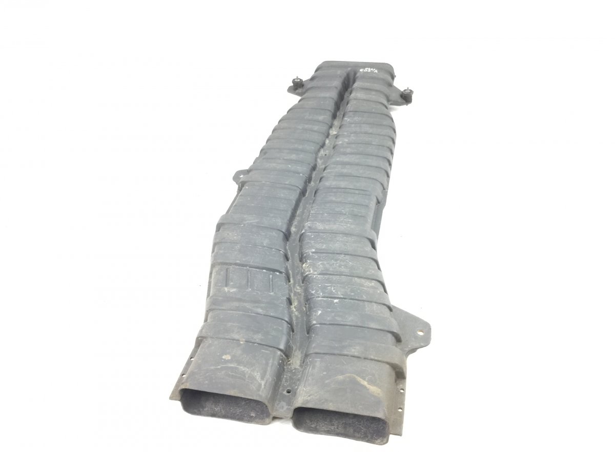1676680 Komin wlotu powietrza 1676678 - VOLVOImage