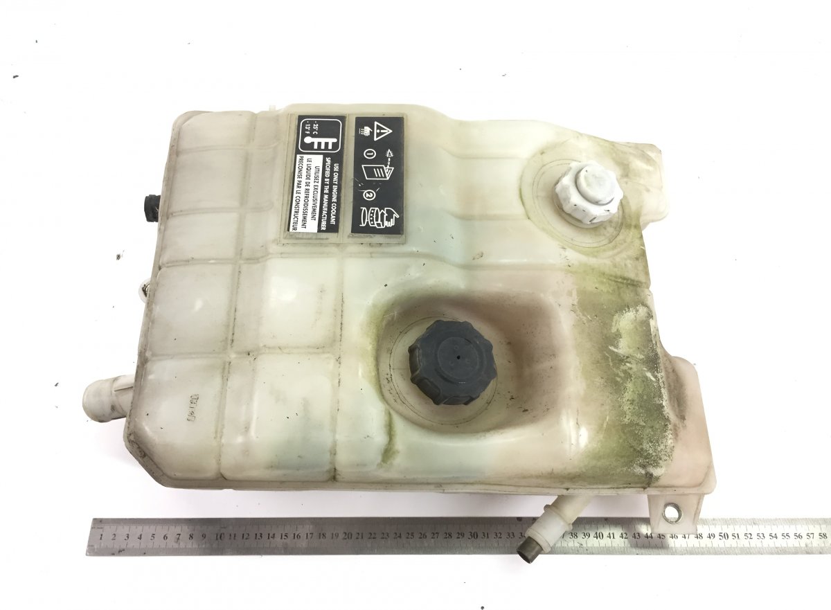 20784475 Zbiornik wyrównawczy RENAULT TRUCKS 5010514340 20828416 85132205 22064150 20783898 5010315461 5010141526 7485132205 5010315805 5010619306 7420783159 7420828416 7420983308 7421017015 Premium, Premium 2 (1996-2014) RENAULTImage