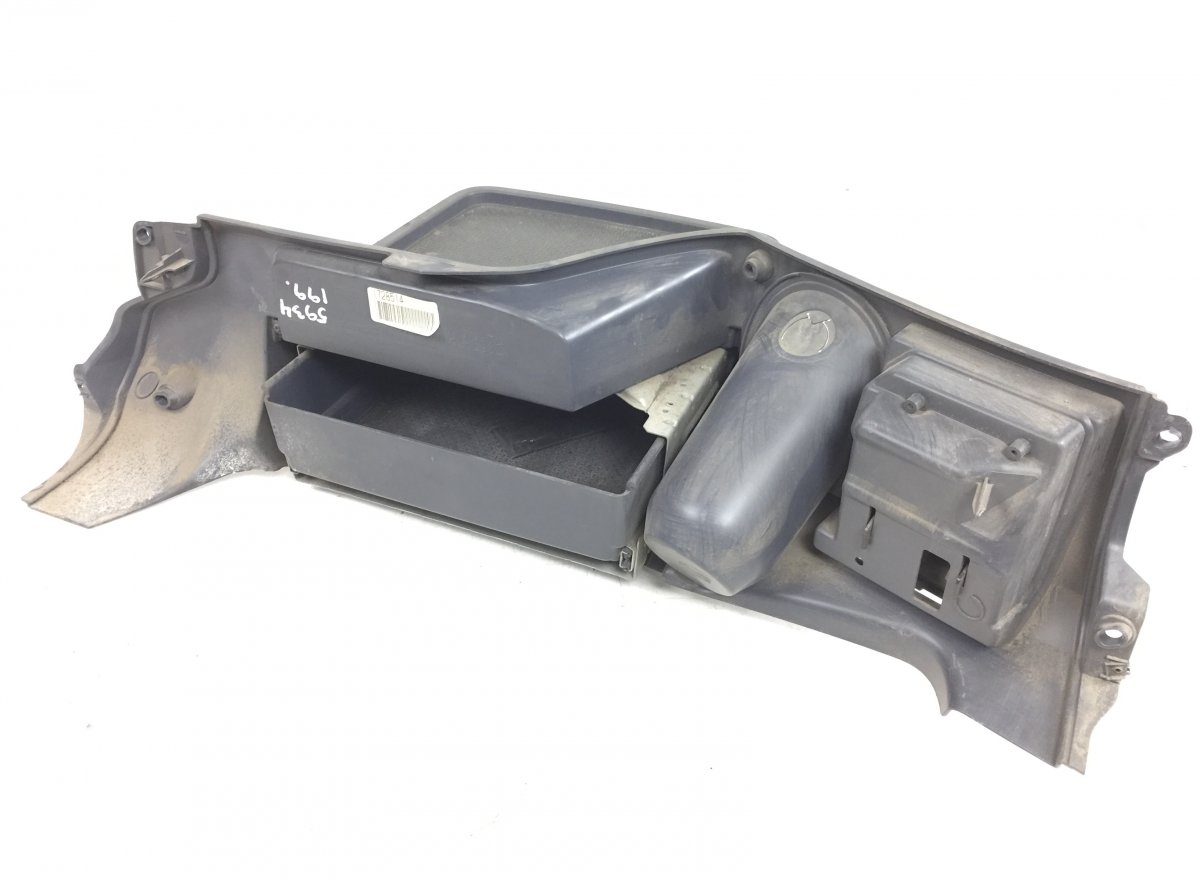 1728514 Compartiment de rangement au tableau de bord avec porte-gobelet  SCANIA 1507061 1511779 1484973 P,G,R,T-series (2004-2017)Image
