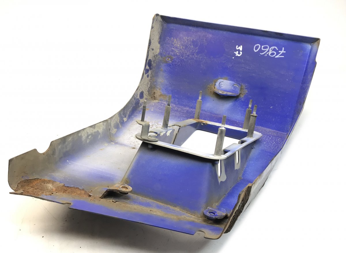 9578800073 Cache pare-chocs avant gauche MERCEDES-BENZ A9578800073 A9578850201 9578850201 Econic (1998-2014)Image