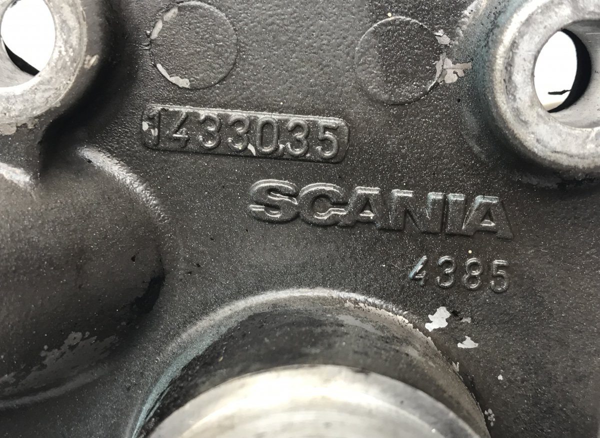 1433035 Alyvos pripildymo vamzdžio flanšas 1373216 1422704 - SCANIAImage