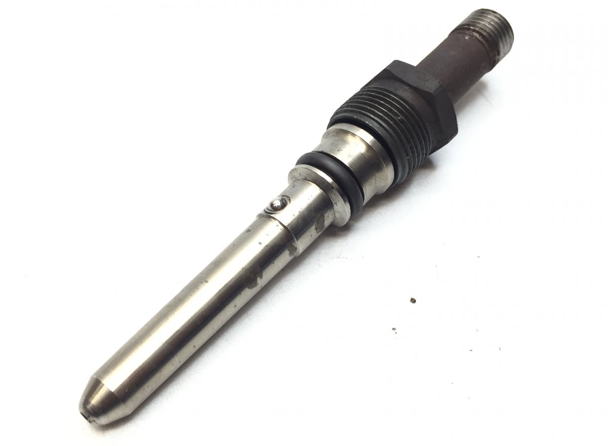 51103016169 +51101080013 Pressure pipe neck for injector D0834,D0836 MANImage