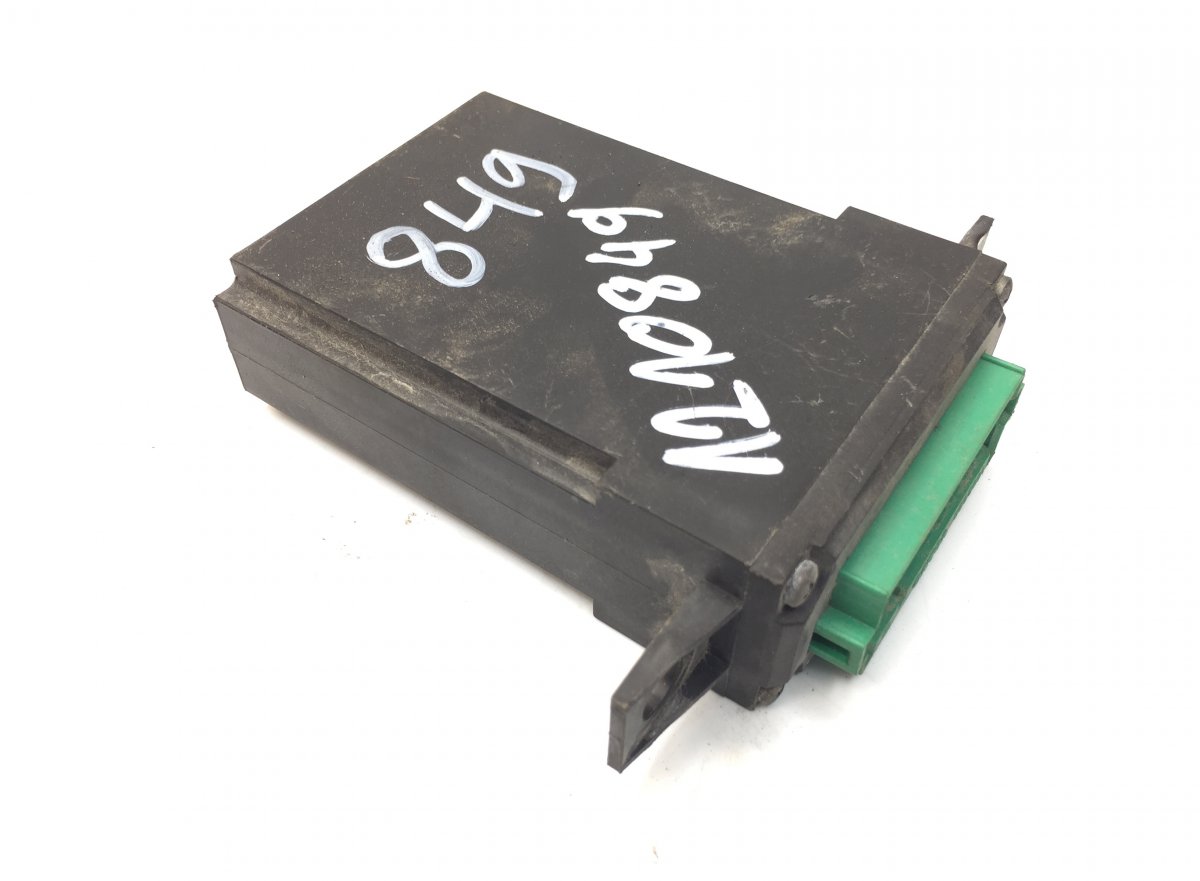 20823951 Unitate de control, blocare centrală VOLVO 21465355 7420823951 21465357 7421465355 FH12, FH16, NH12, FH, VNL780 (1993-2014)Image