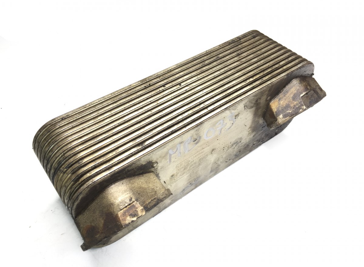 5411880601 Chłodnica oleju silnikowego Engine Oil Cooler OM501, OM541 MERCEDES 1313049Image