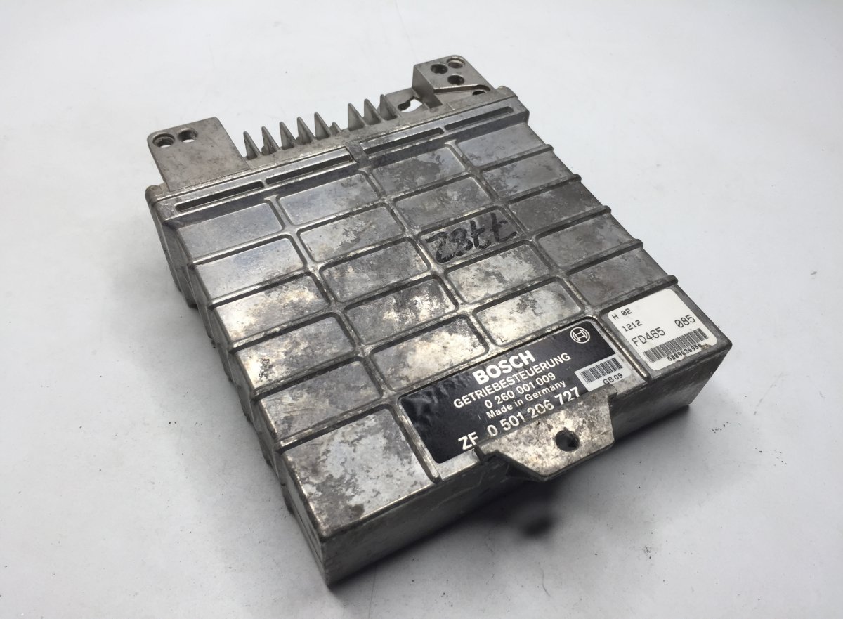 9516098 Unité de contrôle de la boîte de vitesses Electronic Control Unit Gearbox  4HP500 for VOLVOImage