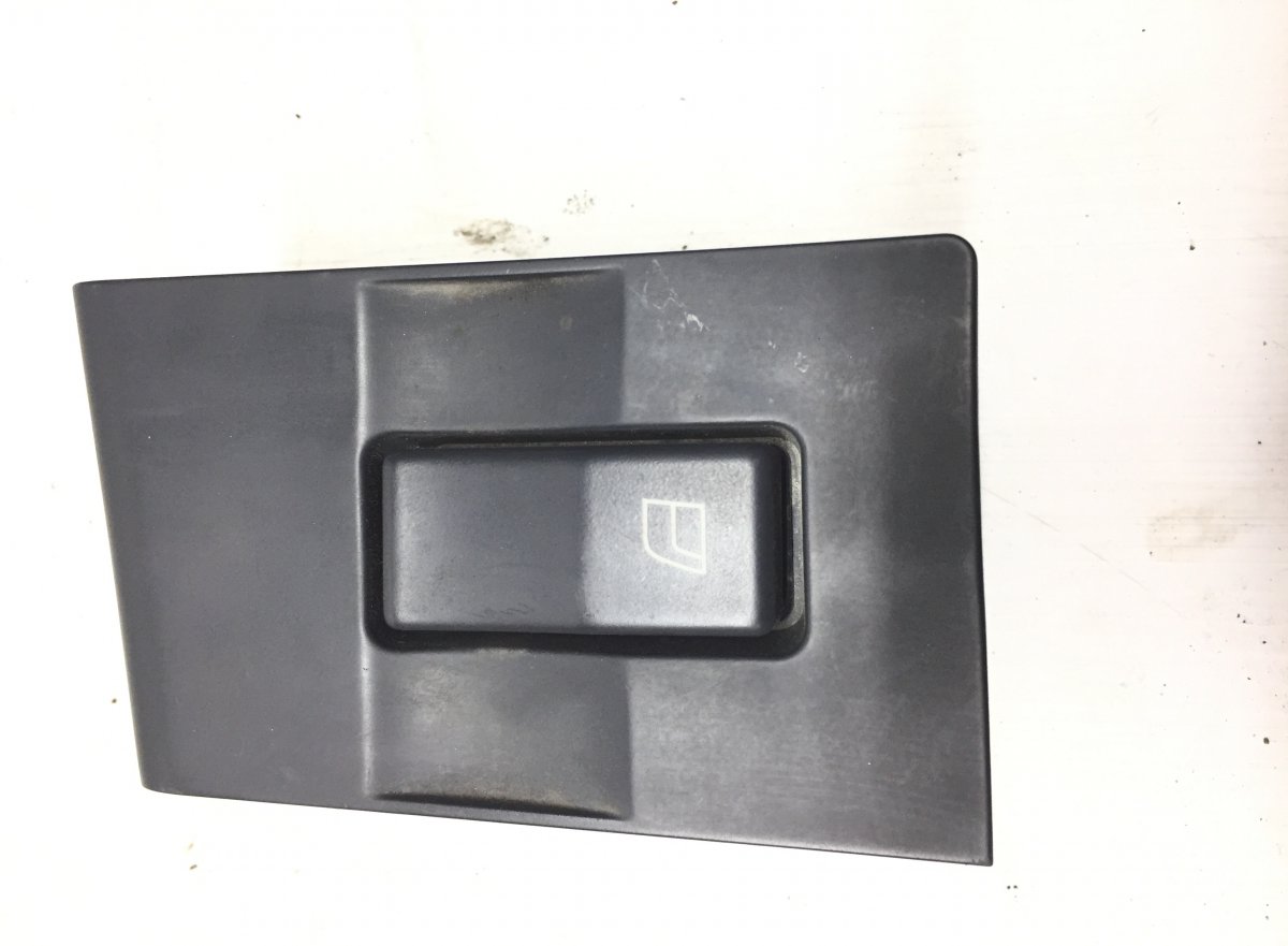 21043775 Schalter Fensterheber rechts VOLVO 5010645062 20762911 20831900 FL, FE (2005-2014)Image