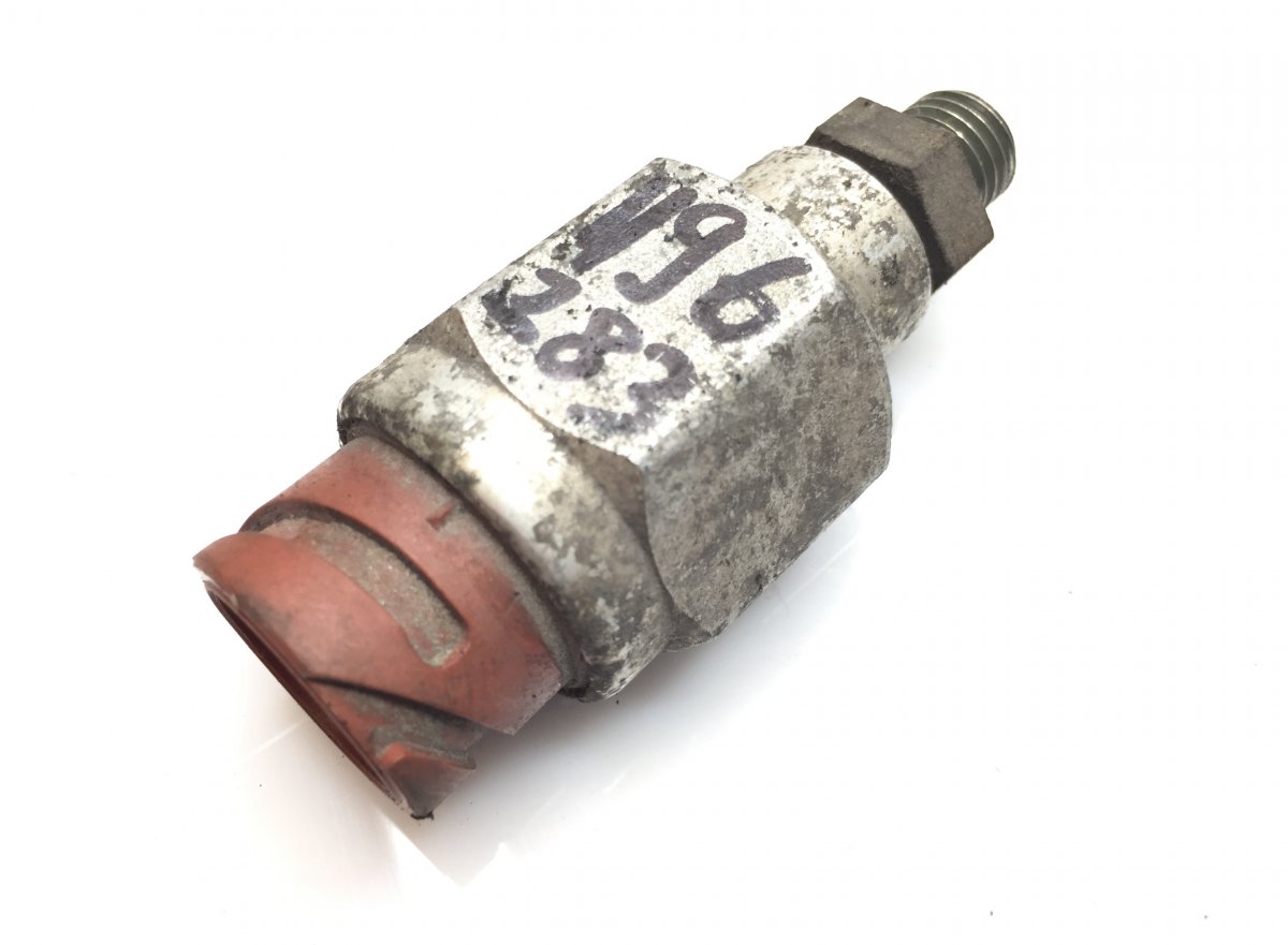 81274210299 Sensor, Luftdruck MAN 81.27421-0230 81274210230 81.27421-0246 81274210246 81.27421-0251 81274210251 81.27421-0262 81274210262 81.27421-0299 81.27421-6048 81274216048 -Image