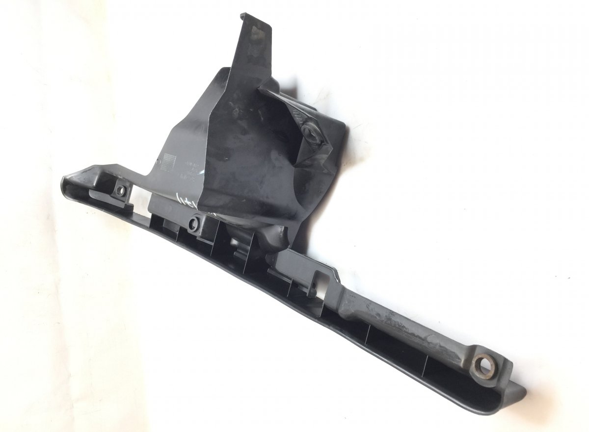 1427430 Plastic Cover Under Windscreen, Right SCANIA 1385218 4-series (1995-2006)Image