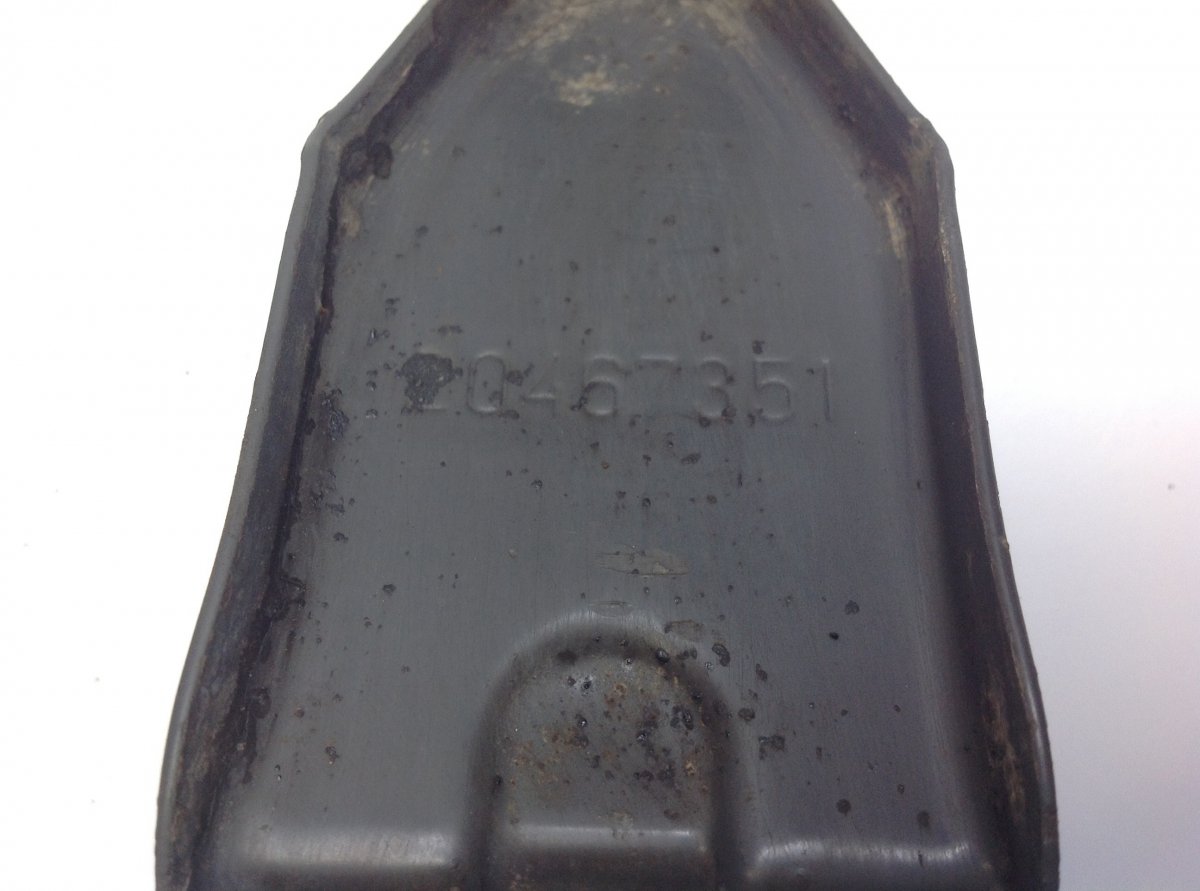 20467351 Mudguard Bracket, Front Axle Left VOLVO FH12, FH16, NH12, FH, VNL780 (1993-2014)Image