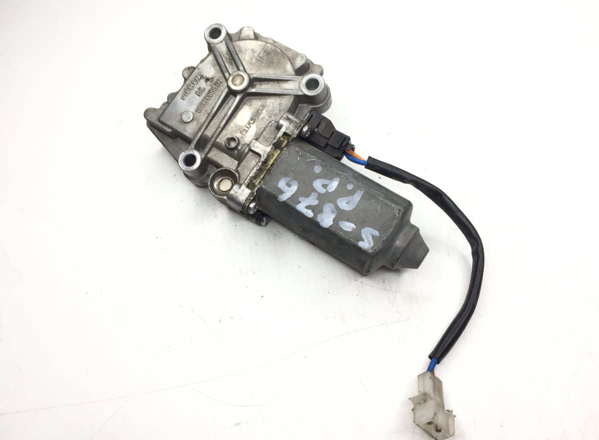 1442293 Silnik regulatora szyby, prawy SCANIA 2303355 2572363 1366762 560098 4-series (1995-2006) SIEMENSImage