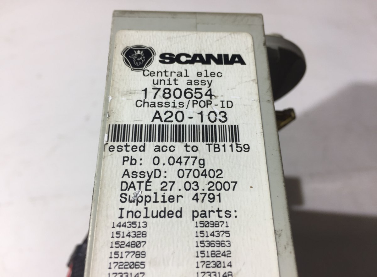 1775796 Cutia de siguranțe SCANIA 1537849 1879068 P,G,R,T-series (2004-2017)Image