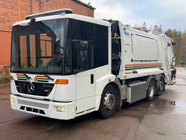 MERCEDES-BENZ Econic CNG 2014 Year 280hp 6883cm3, 205kw (OM902.903) Automatic (3000PR) Reducer (HL7/55) 6,0 The third axle of a moving truck loses steering functionImage