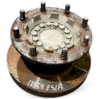 3095672 +3099162 +85101772 Wheel hub, disc brakes, front axle L=R VOLVO