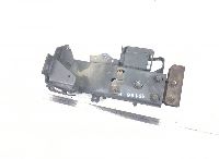 9305203733 Suportul plăcii de treaptă inferioară, stânga MERCEDES-BENZ A9305203733 Axor, Actros MP1, MP2, MP3 (1996-2014)