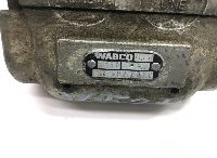 4528020070 Priekabos pneumatinis užraktas VOLVO 1110971 1504952 6213539 373397 1325341 76624 500945412 945412 81512206120 0004200258 A0004200258 0004294530 A0004294530 5010458510 1853175 1912326 F10, F12, F16, N10 (1973-1994) WABCO