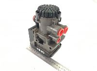 21122034 EBS Valve, Front Axle Left VOLVO 20828237 20570906 20428938 5801290649 7485003022 7420828237 7420428938 7420570906 504100409 7421122034 5801910304 B6, B7, B9, B10, B12 bus (1978-2011) KNORR-BREMSE