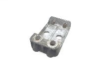 20382890 Soporte de guardabarros, eje trasero izquierdo 20383038 - VOLVO